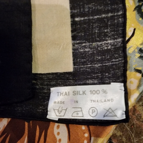 Vintage Shatung Thai silk rose scarf‎ NEW - Picture 10 of 11